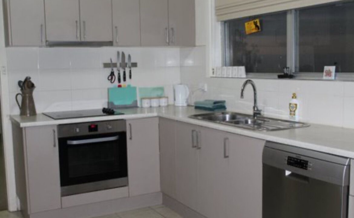Photo of Kitchen in Yinnar South