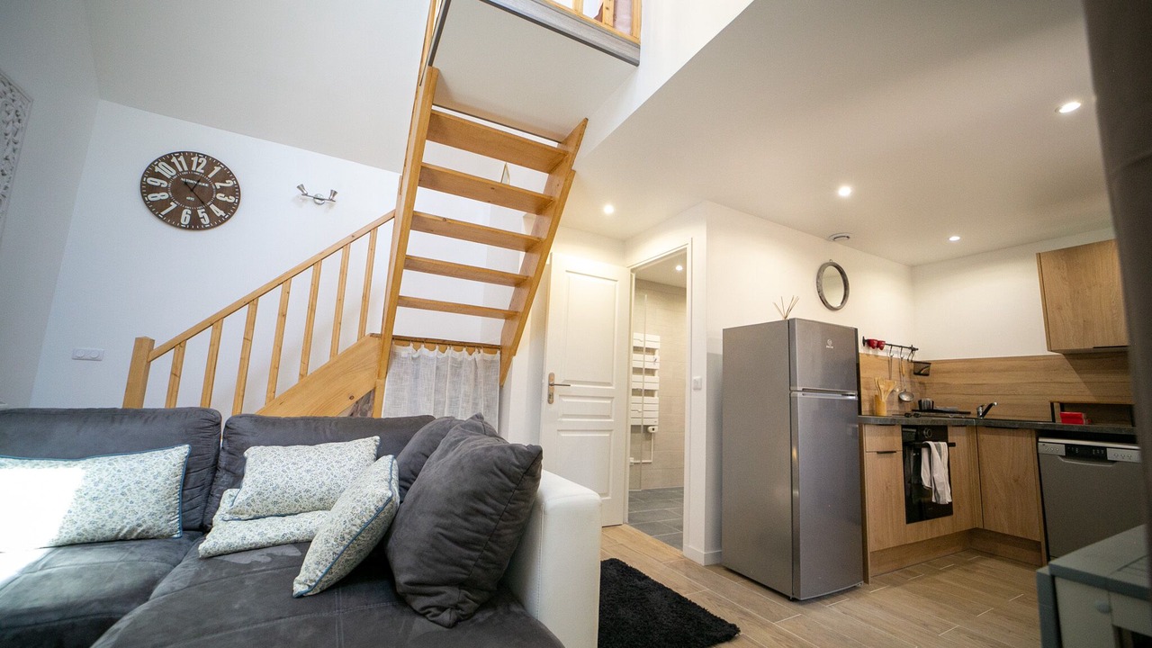 Photo of Others in Flagy