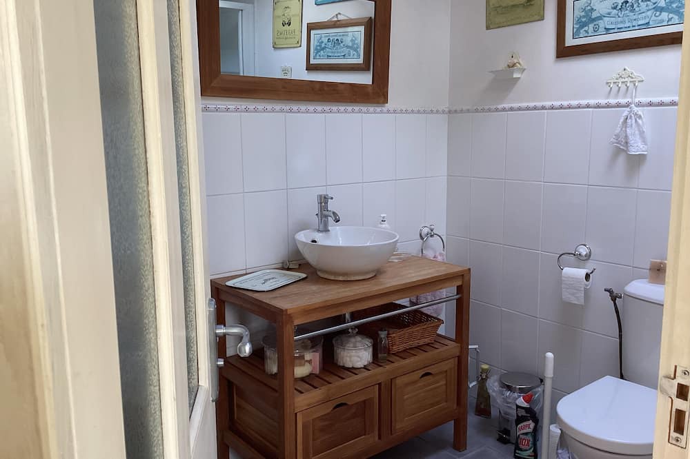 Photo of Bathroom in Saint-Hilaire-du-Maine