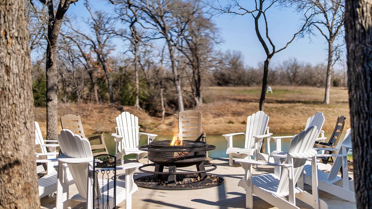Photo of Outdoor in Elgin