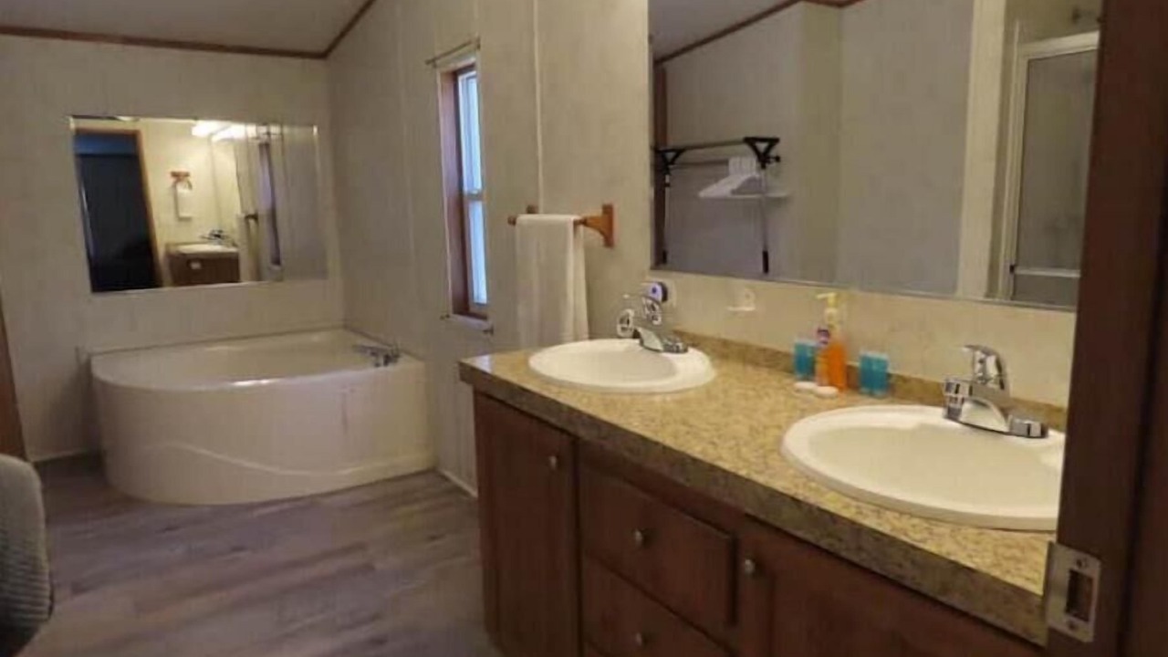 Photo of Bathroom in Karnack