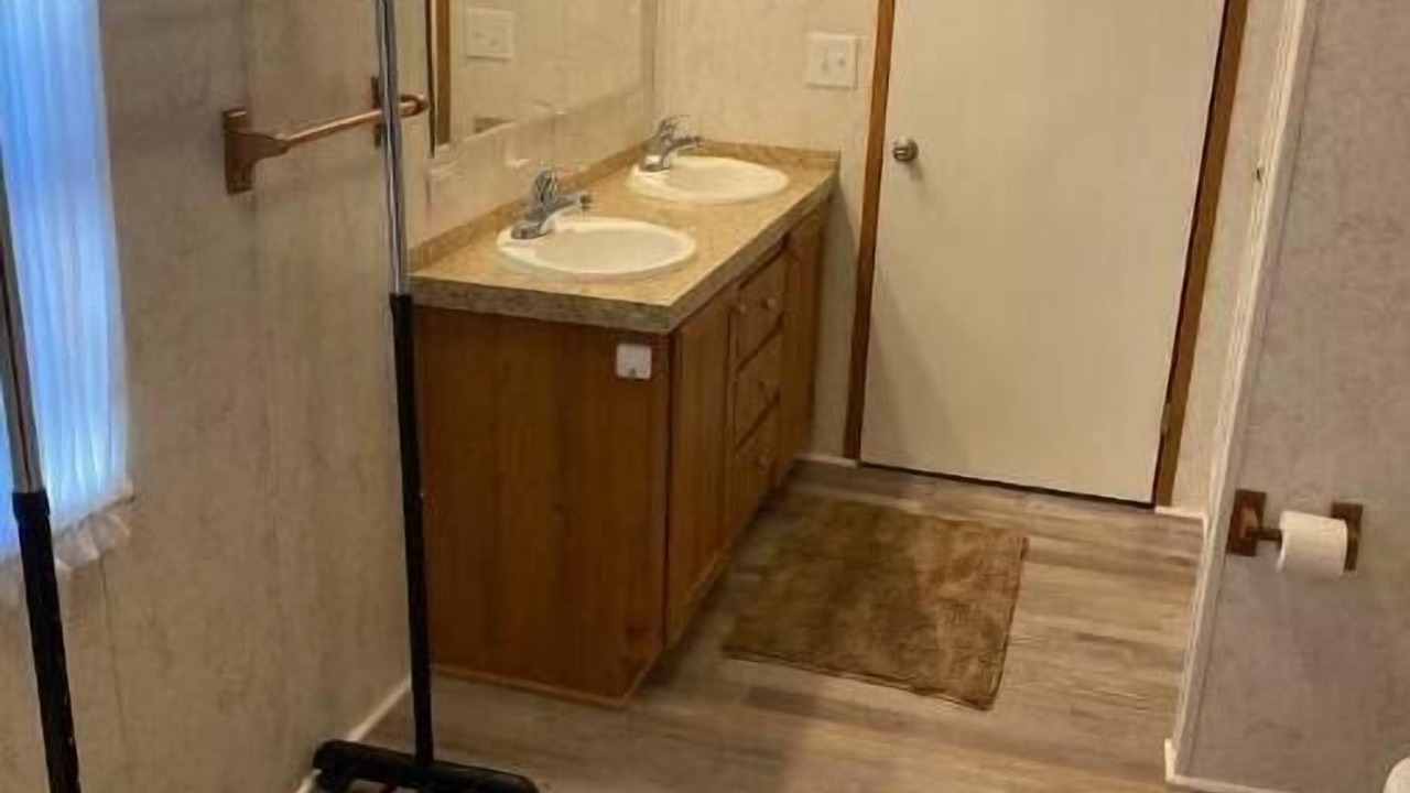 Photo of Bathroom in Karnack
