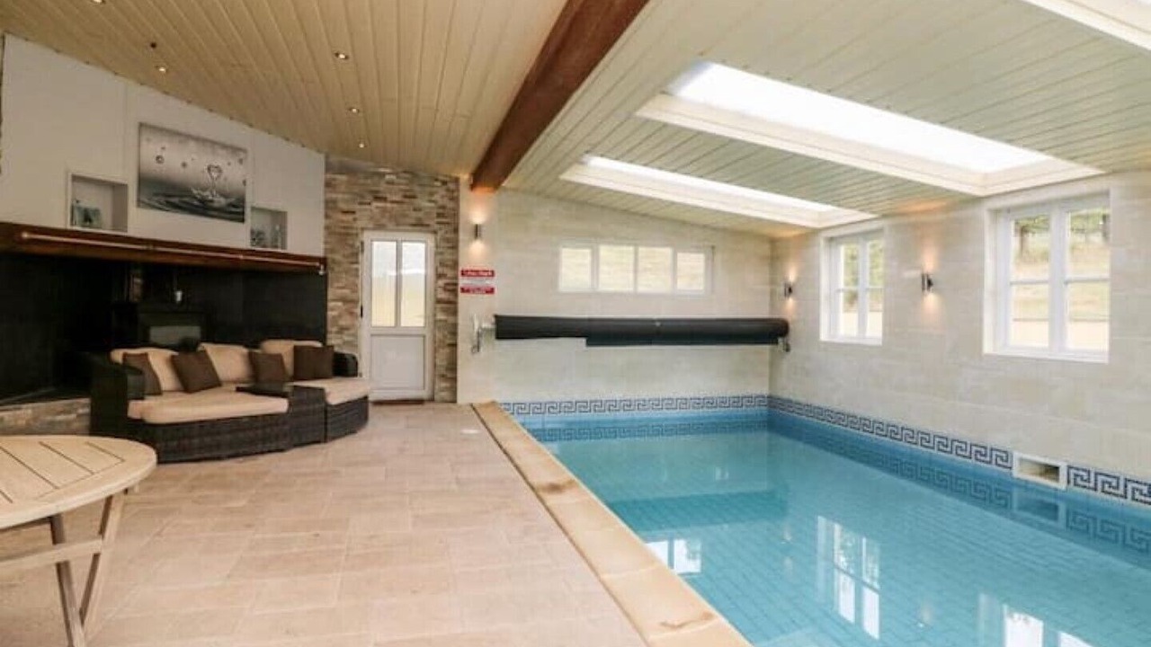 Photo of Outdoor in Broadwoodkelly