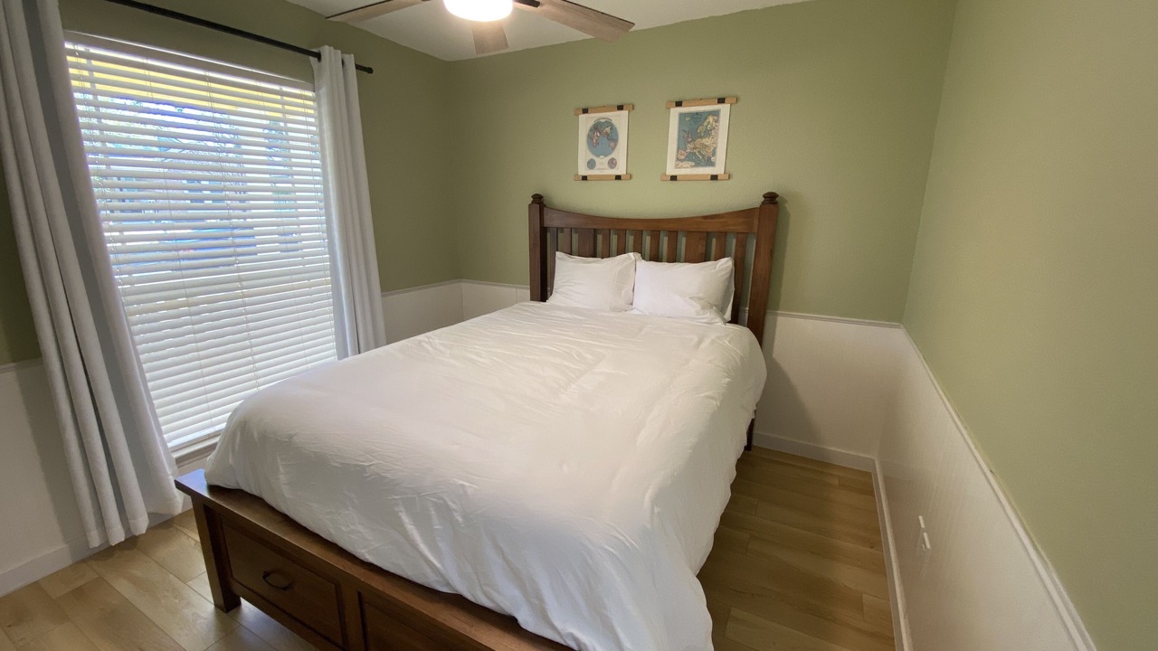 Photo of Bedroom in Kyle