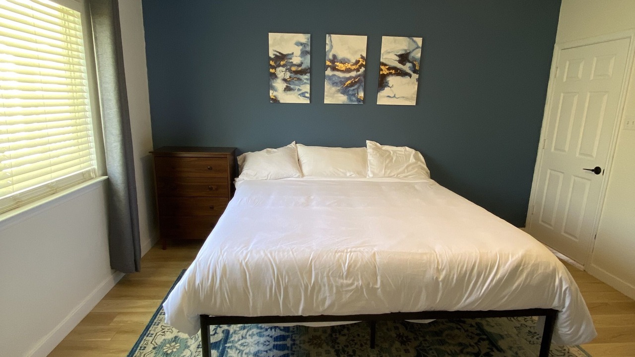 Photo of Bedroom in Kyle