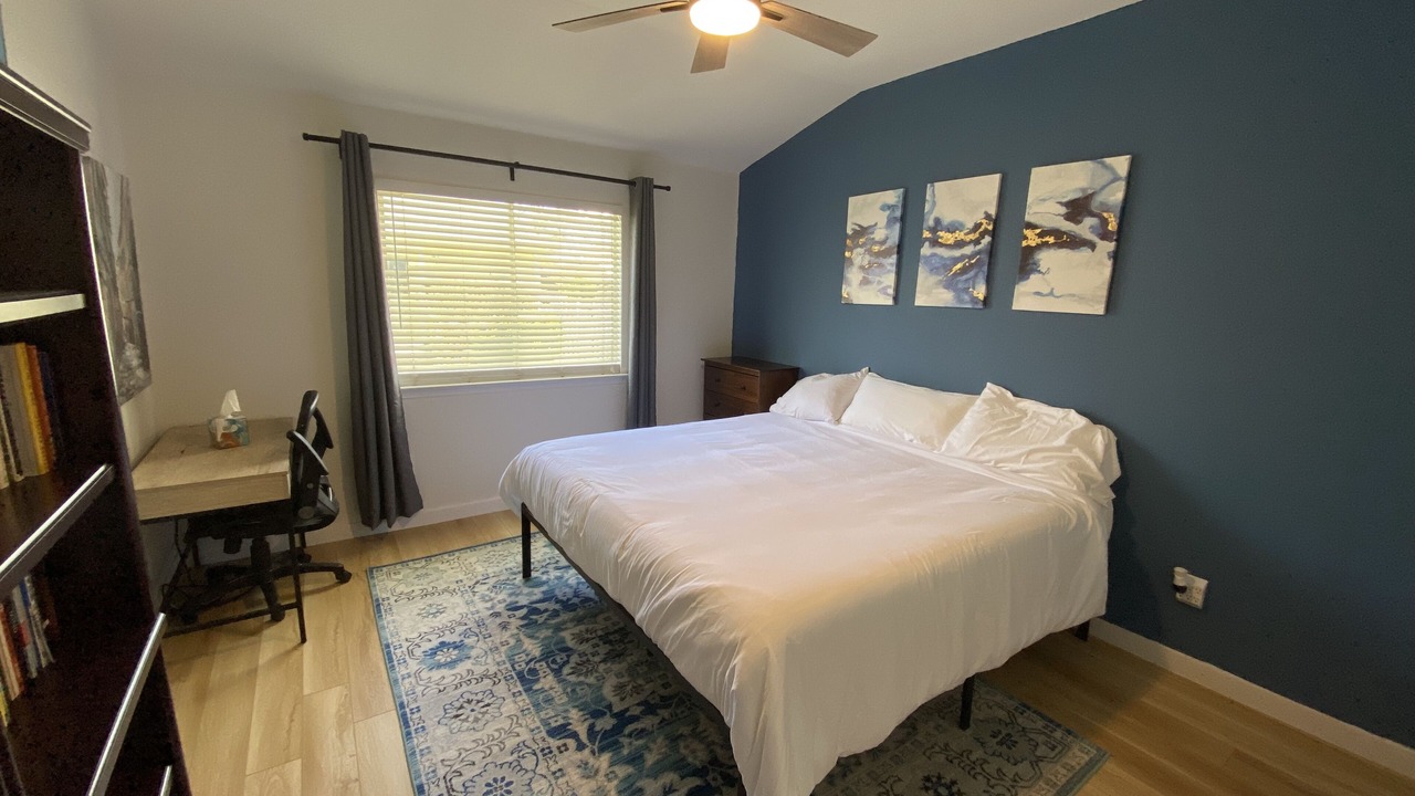Photo of Bedroom in Kyle