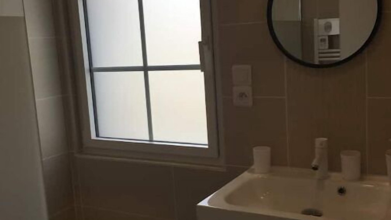 Photo of Others in Maze-Milon