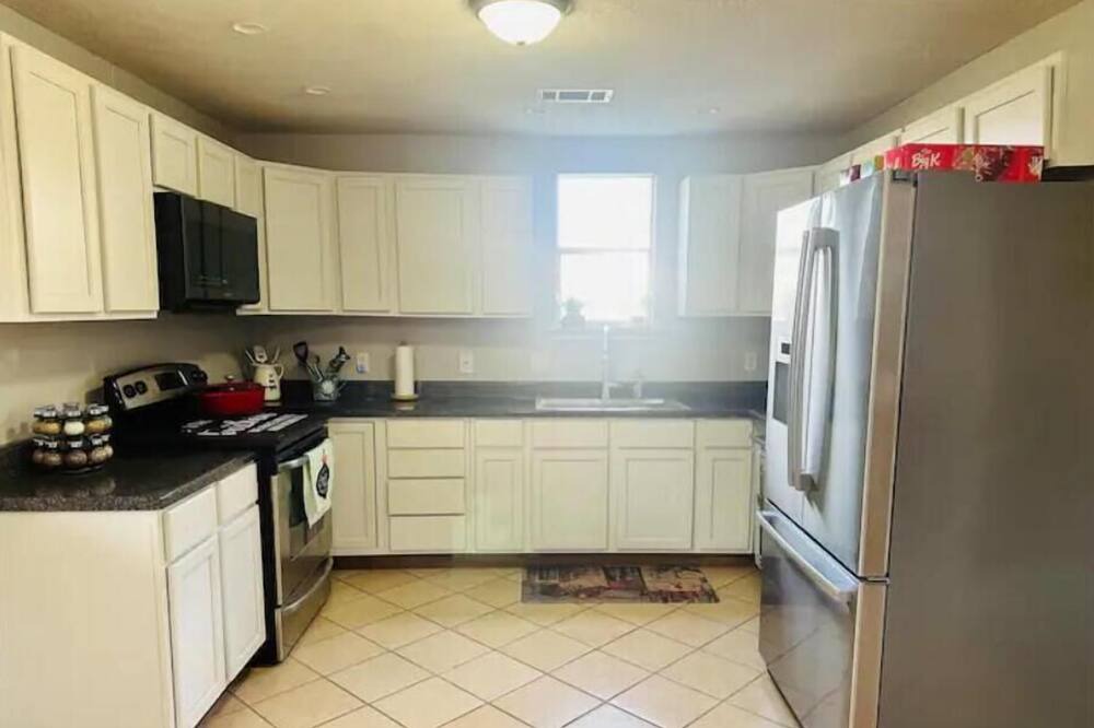 Photo of Kitchen in Livingston