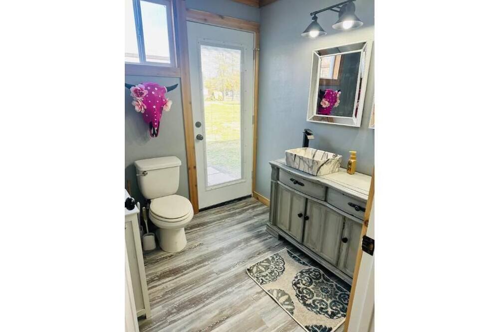 Photo of Bathroom in Livingston