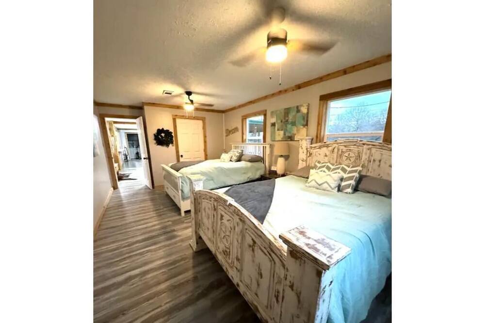 Photo of Bedroom in Livingston