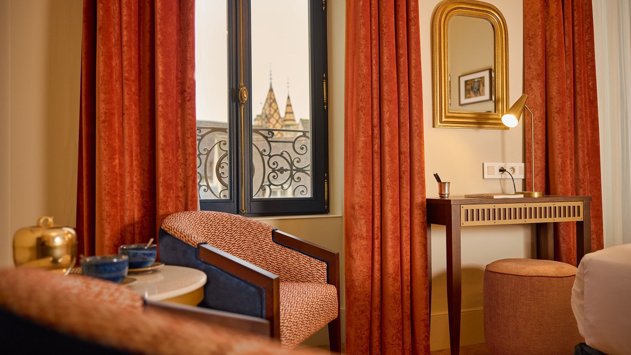 Photo of Bedroom in Beaune City Centre