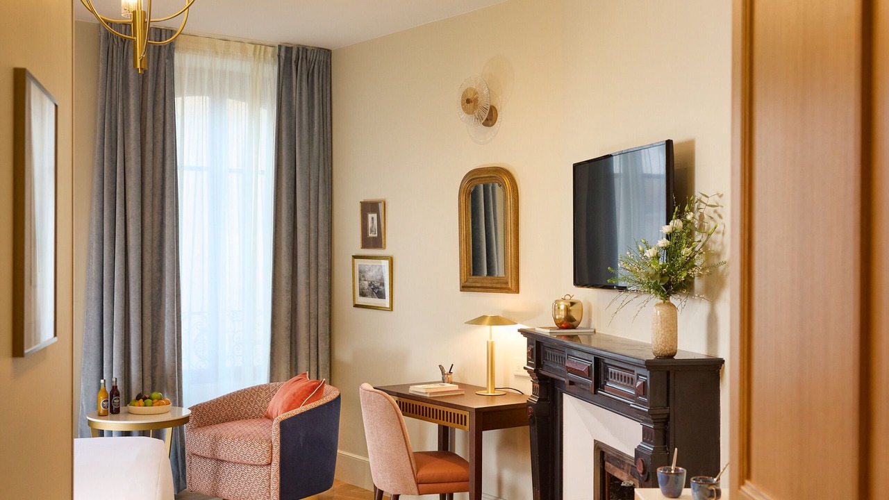 Photo of Bedroom in Beaune City Centre