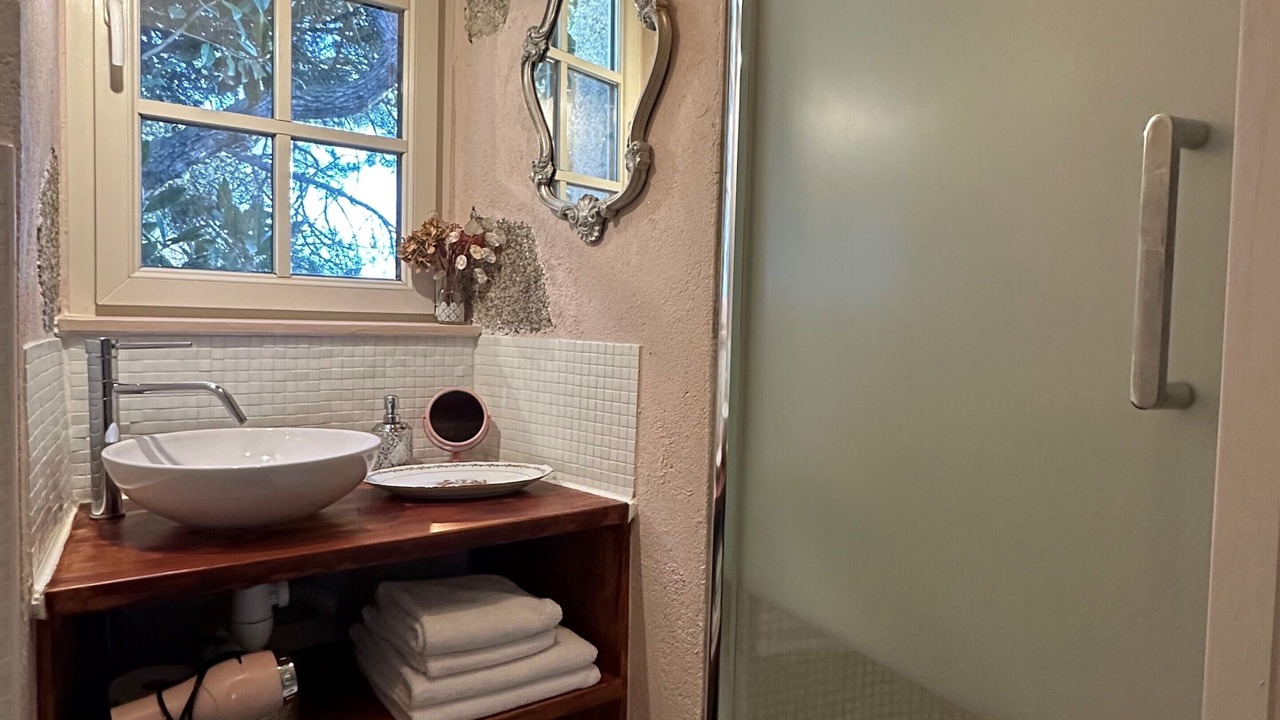 Photo of Bathroom in Saint-Hilaire-de-Loulay