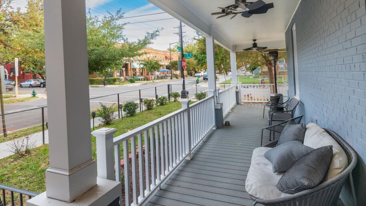 Photo of Patio Balcony in Washington