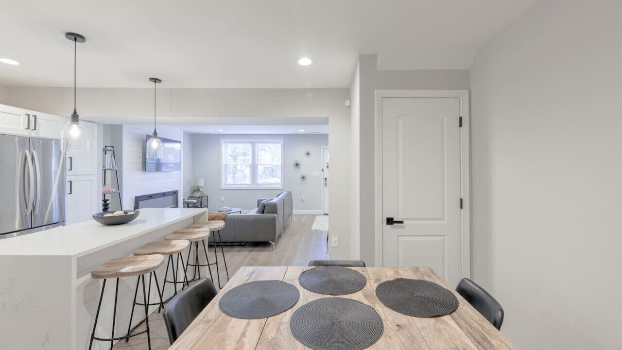 Photo of Others in Capitol View