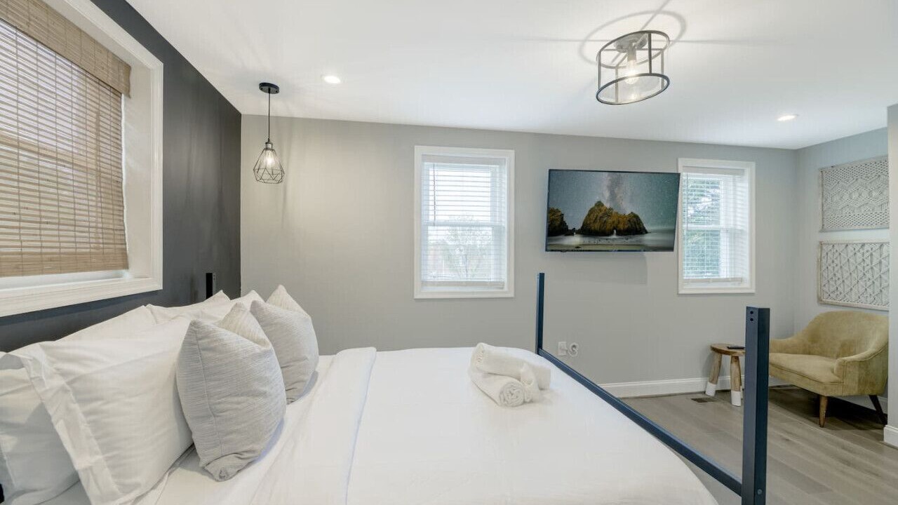 Photo of Others in Capitol View