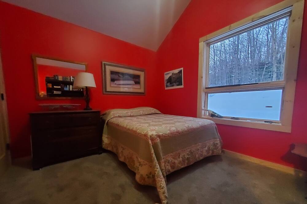 Photo of Bedroom in Ripton