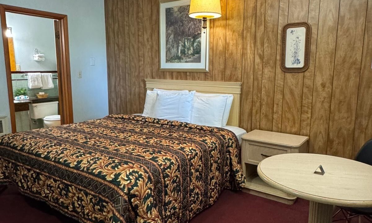 Photo of Bedroom in Norton