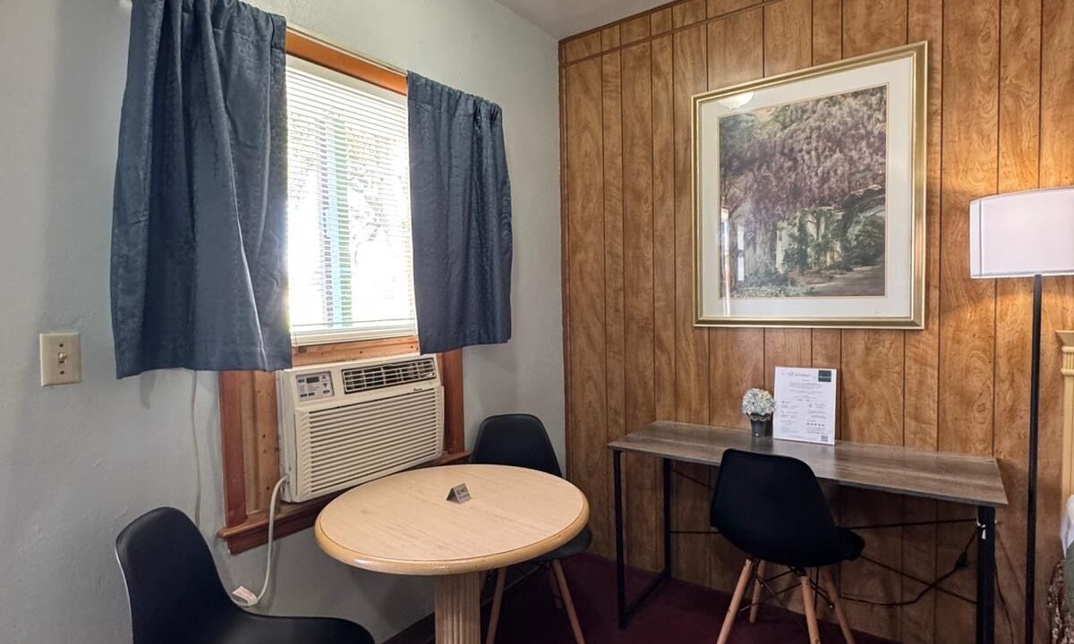 Photo of Bedroom in Norton