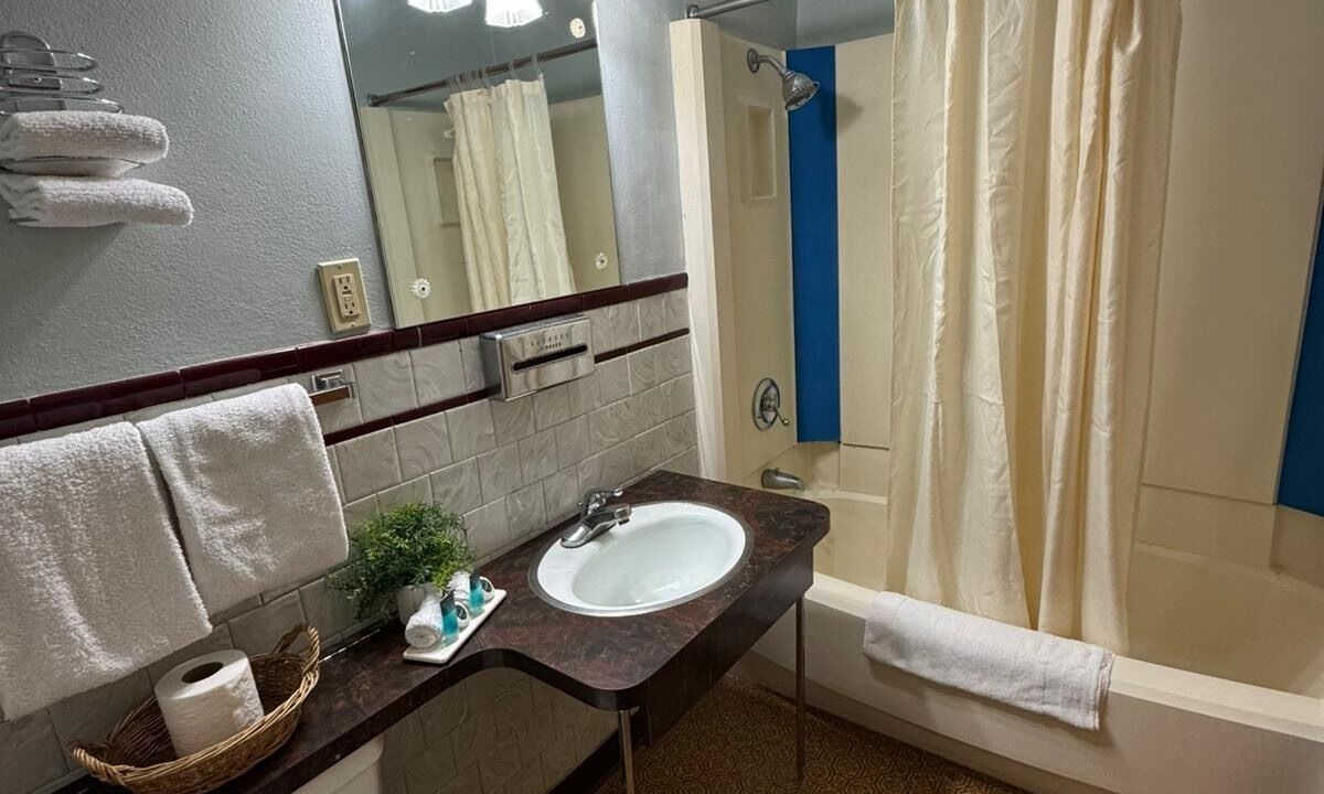 Photo of Bathroom in Norton