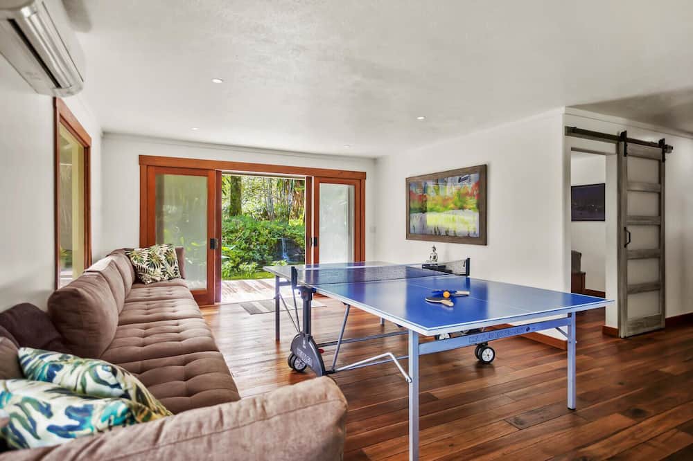 Photo of Bedroom in Kalihiwai