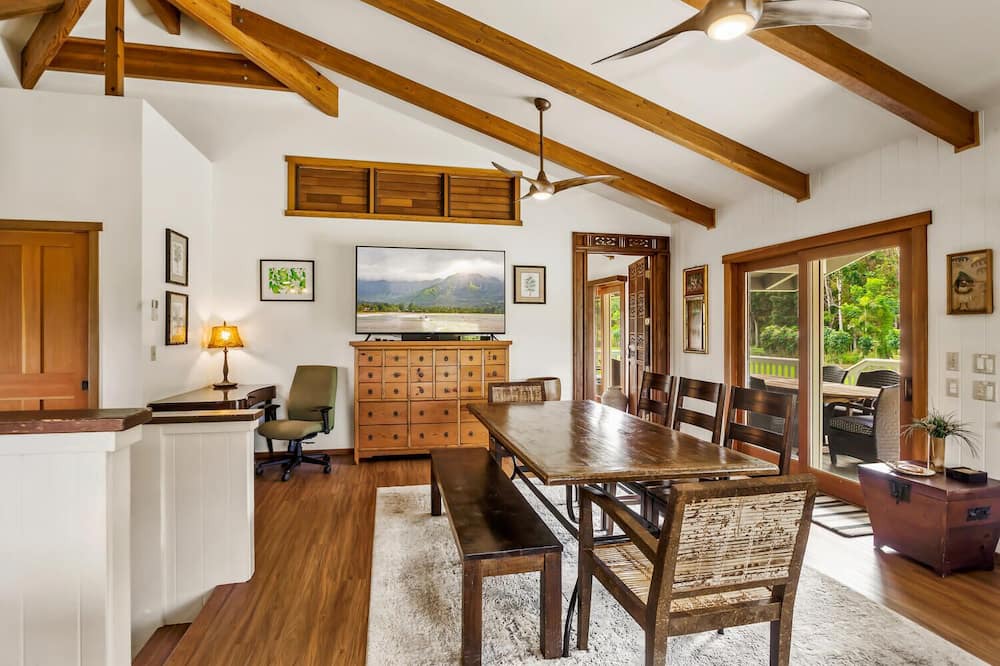 Photo of Livingroom in Kalihiwai