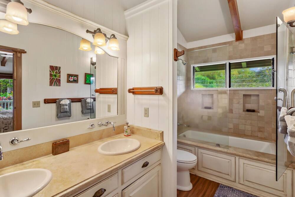 Photo of Others in Kalihiwai