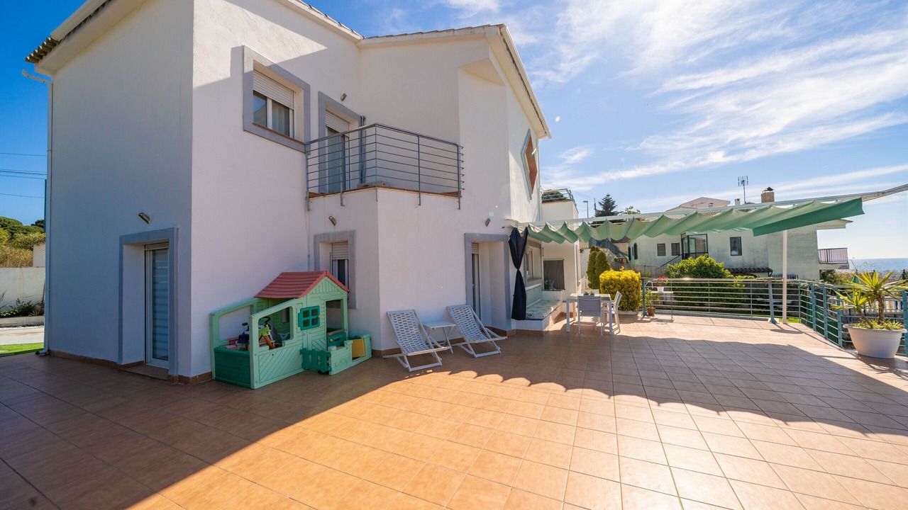 Photo of Patio Balcony in Sant Pol De Mar