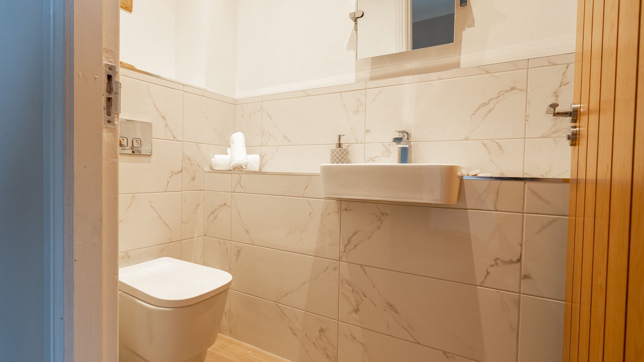 Photo of Others in Lanark