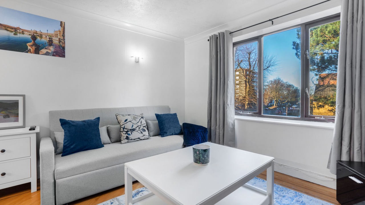 Photo of Livingroom in Edgbaston