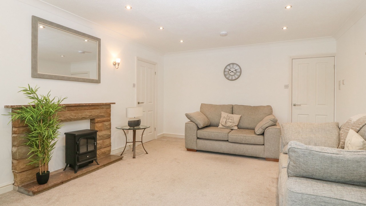 Photo of Livingroom in Cemaes Bay