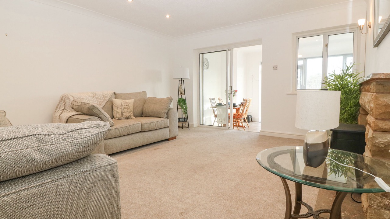 Photo of Livingroom in Cemaes Bay