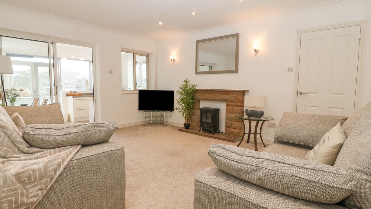 Photo of Livingroom in Cemaes Bay