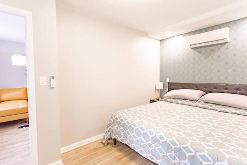 Photo of Bedroom in Monroe