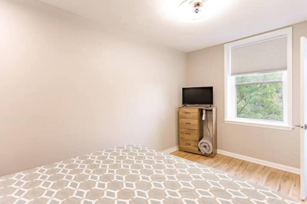Photo of Bedroom in Monroe