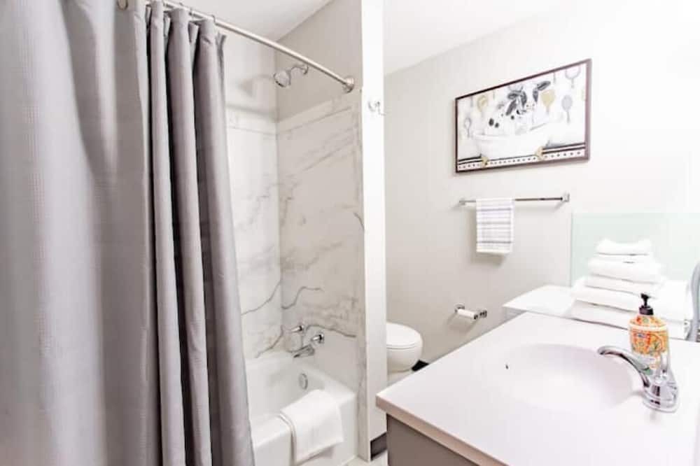 Photo of Bathroom in Monroe