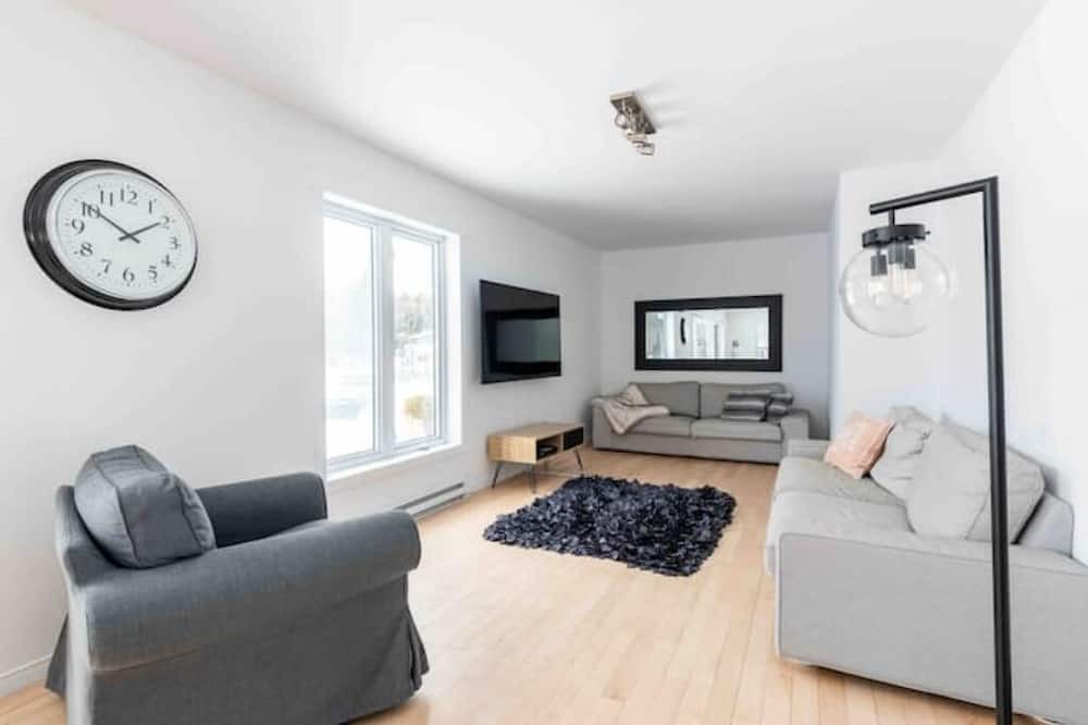 Photo of Livingroom in Saint-Denis-de-Brompton