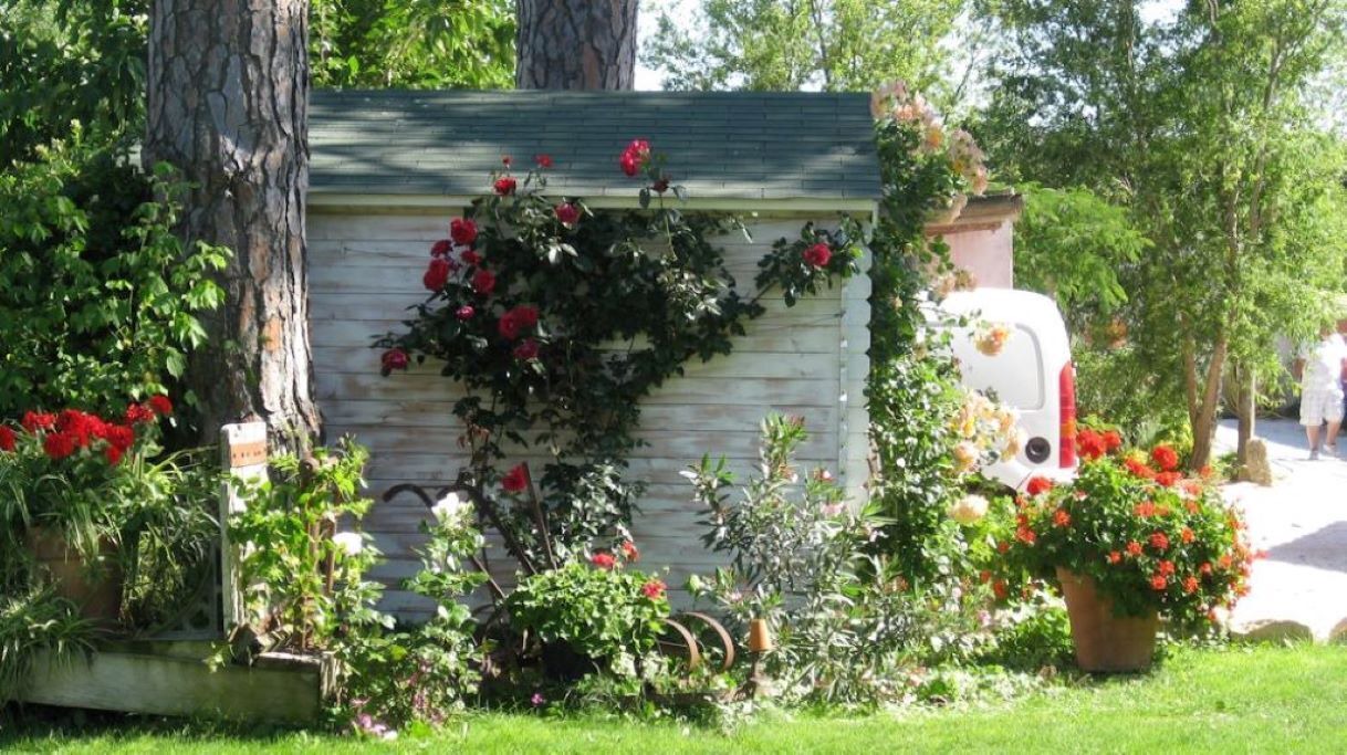 Photo of Outdoor in Saint-Laurent-d'Aigouze