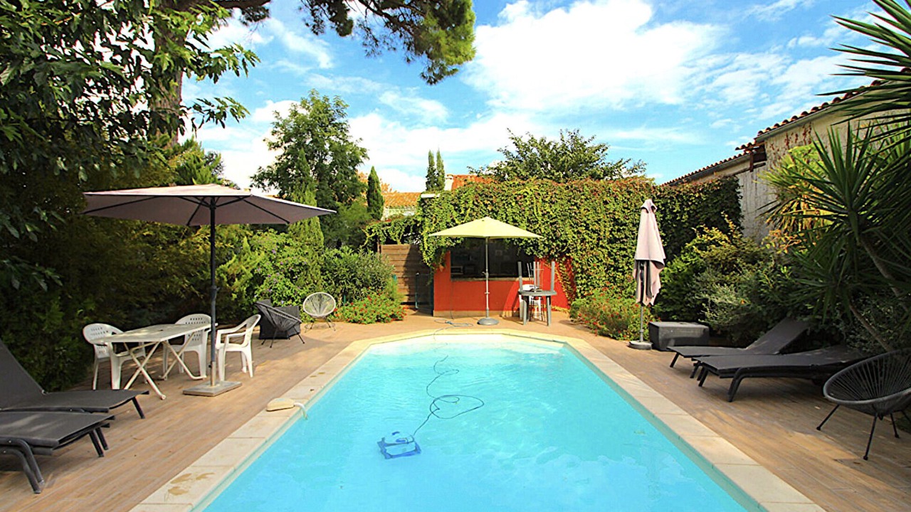 Photo of Outdoor in Saint-Laurent-d'Aigouze