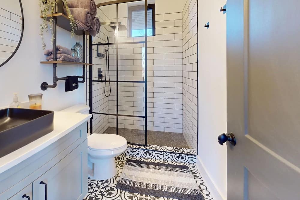 Photo of Bathroom in Westminster