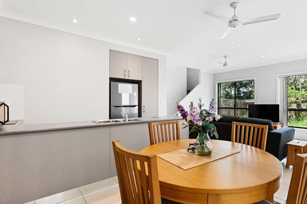 Photo of Others in Pialba