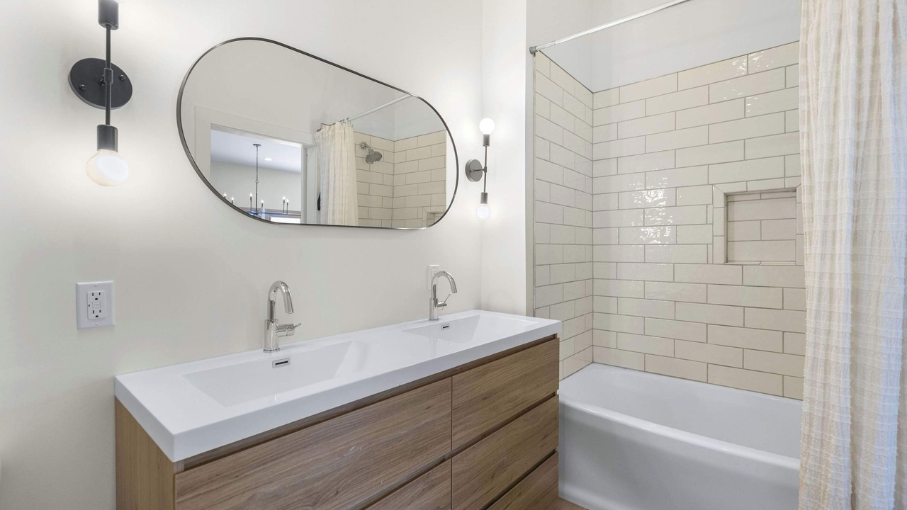 Photo of Bathroom in Gravois Mills