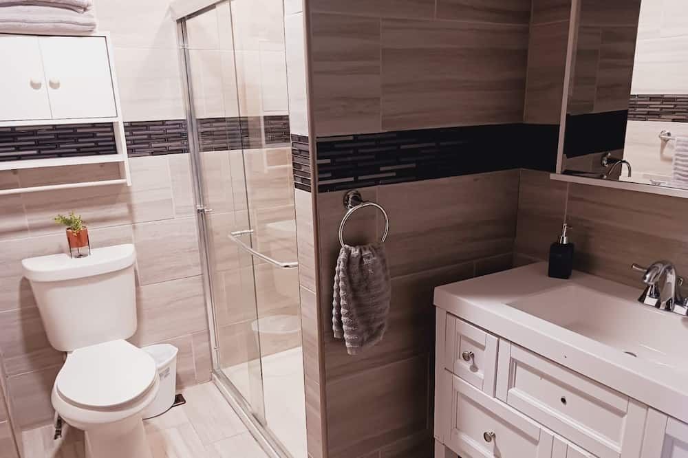 Photo of Bathroom in Scott City