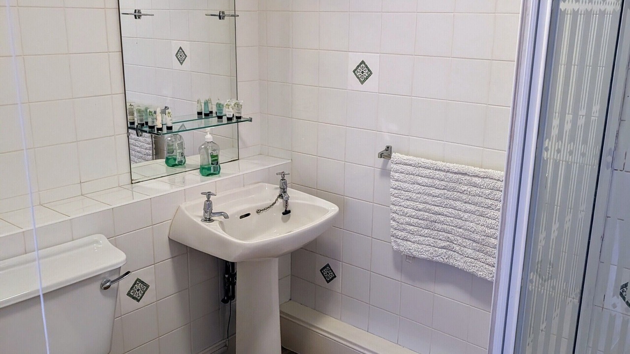 Photo of Bathroom in Blakesley