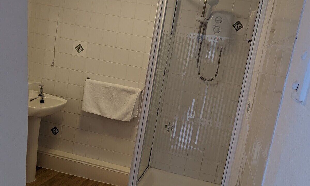 Photo of Bathroom in Blakesley