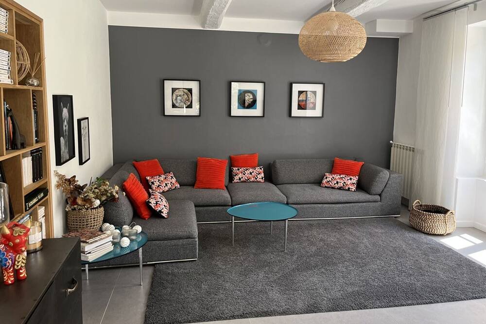 Photo of Livingroom in Entraigues-sur-la-Sorgue