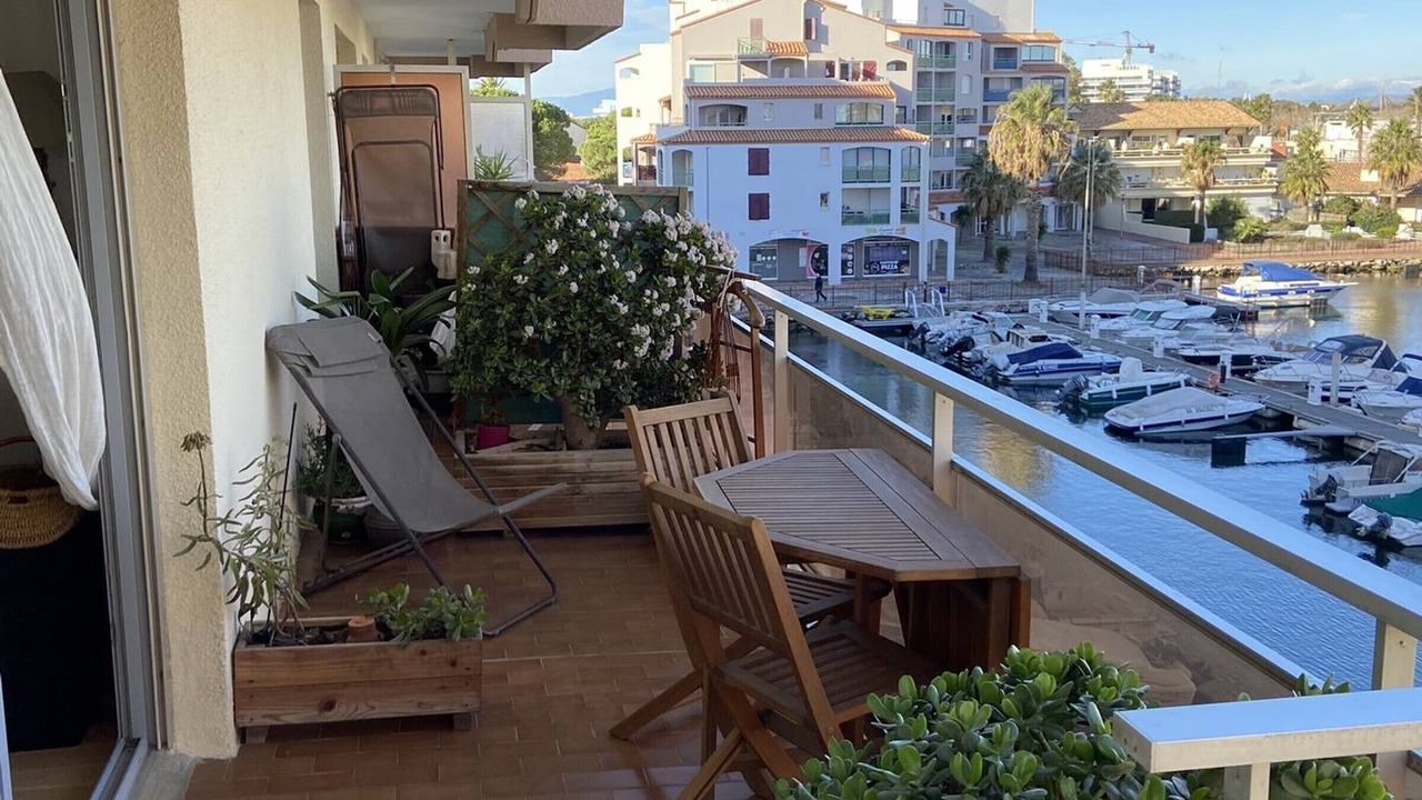 Photo of Outdoor in Le Port