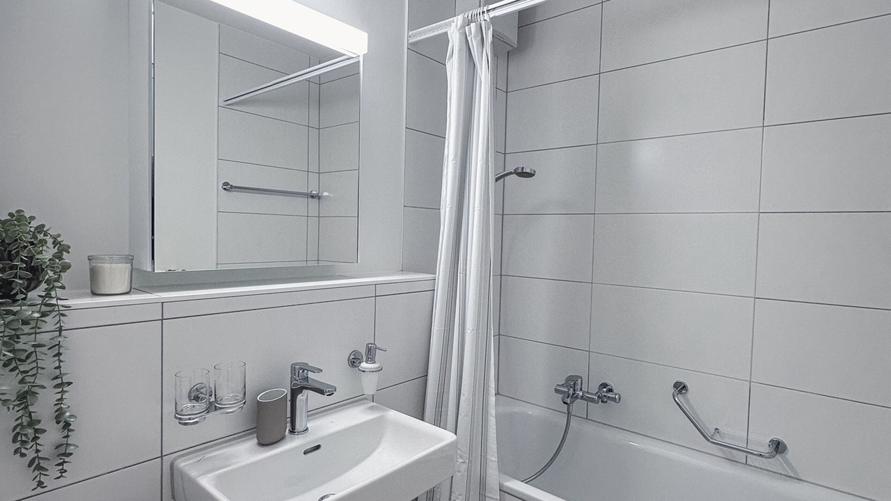 Photo of Others in Matthaus