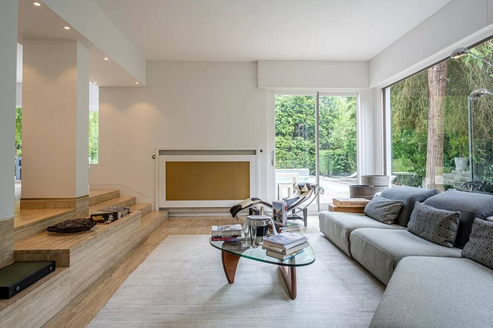 Photo of Livingroom in Morainvilliers