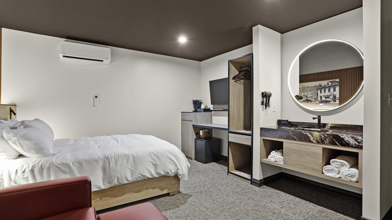 Photo of Bedroom in Hermann